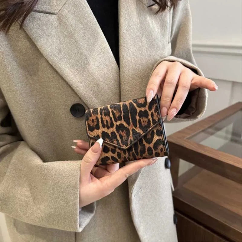 Leoparden Muster Kurz Geldbörse – PU Leder Umschlag Clutch Kartenhalter für Damen
